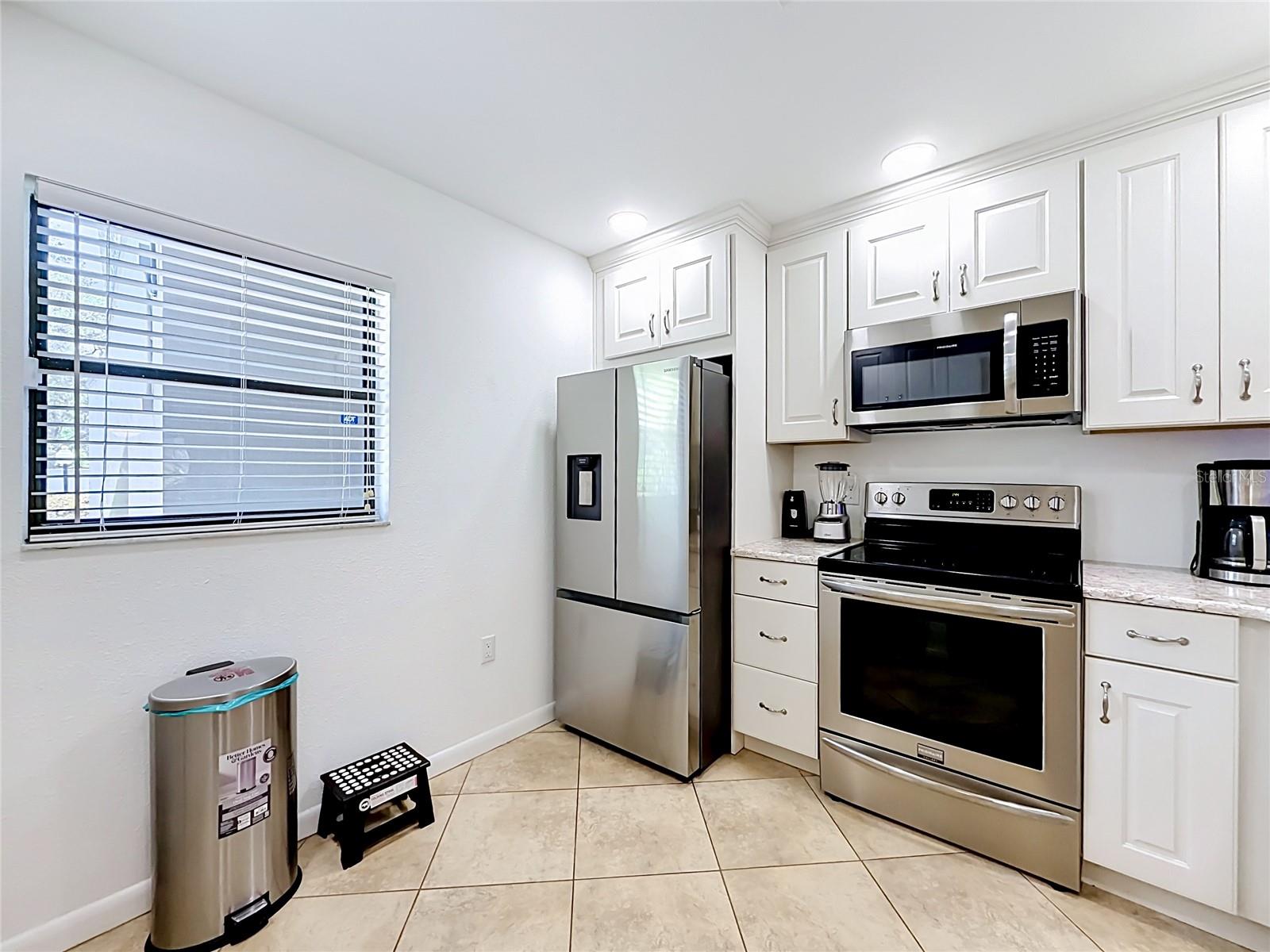 2650 COUNTRYSIDE BLVD #E103 — photo 6