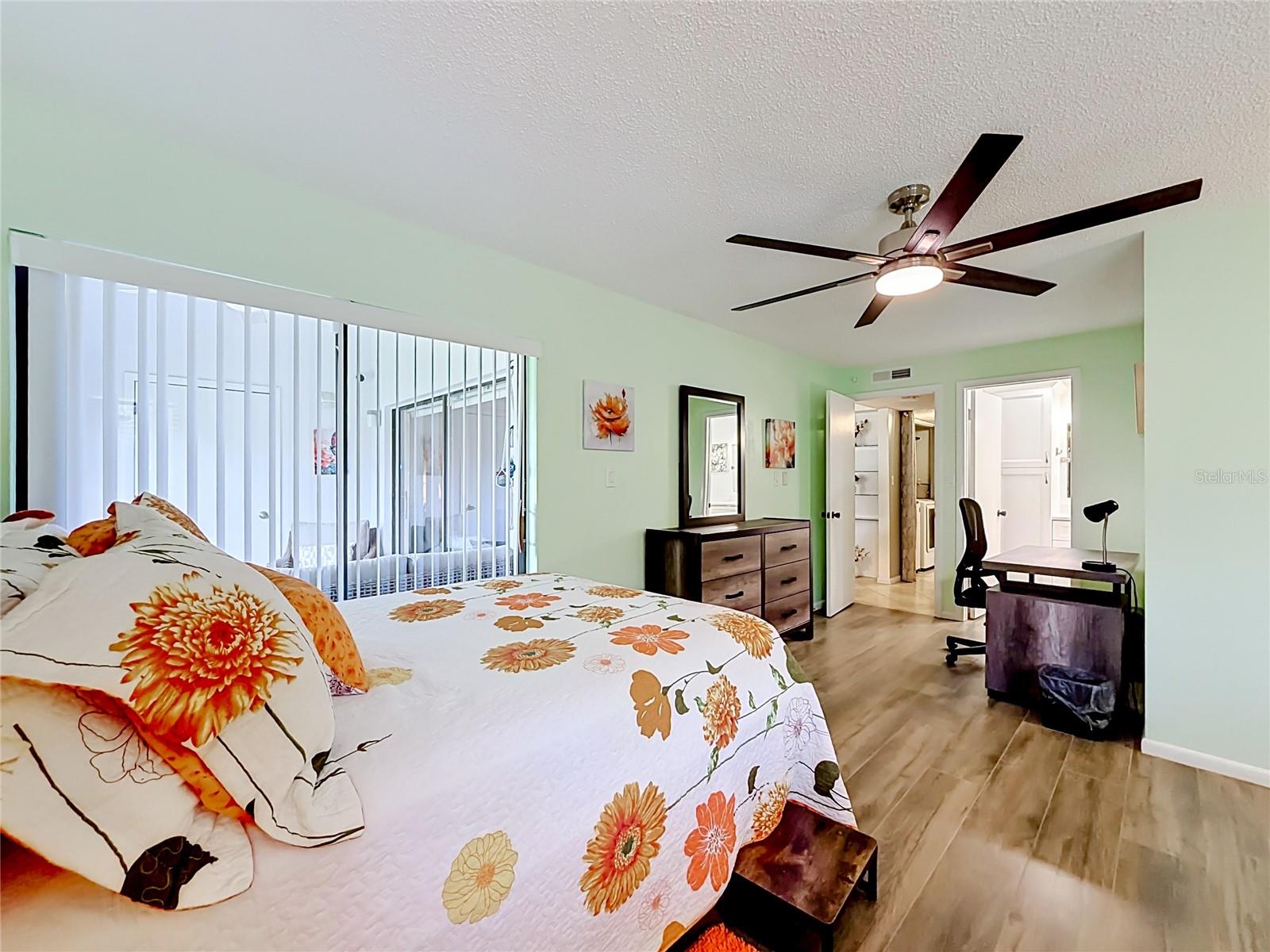 2650 COUNTRYSIDE BLVD #E103 — photo 15