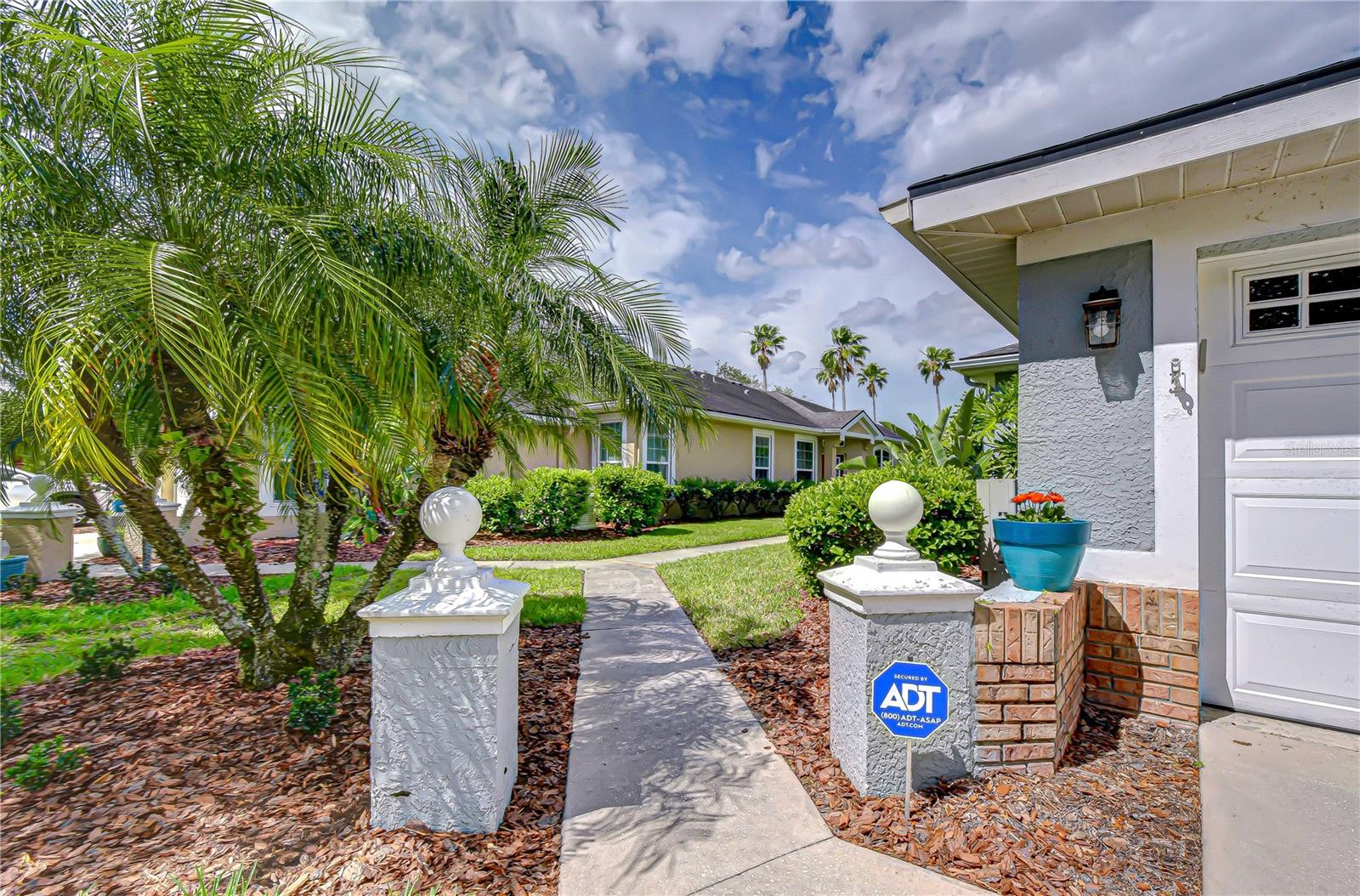 9815 GINGERWOOD DR — photo 15