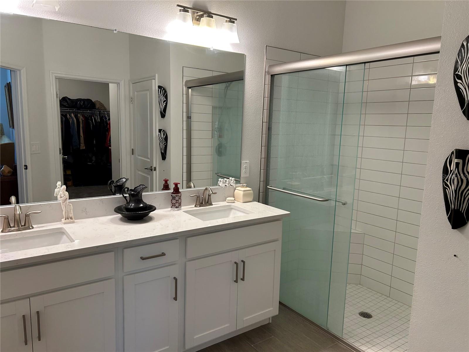 10395 BANYAN BREEZE BLVD — photo 31