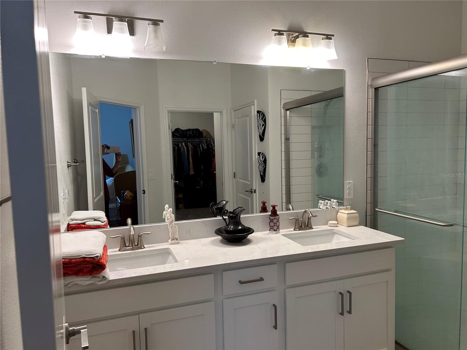 10395 BANYAN BREEZE BLVD — photo 33
