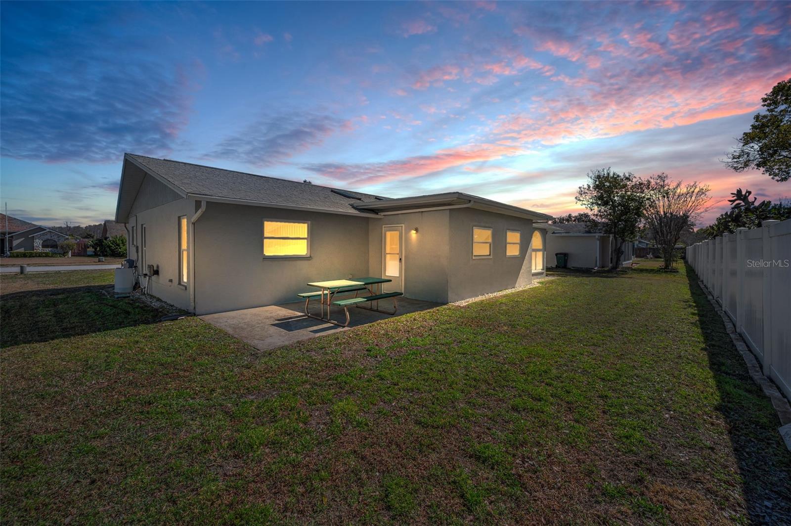 4745 SWALLOWTAIL DR — photo 3