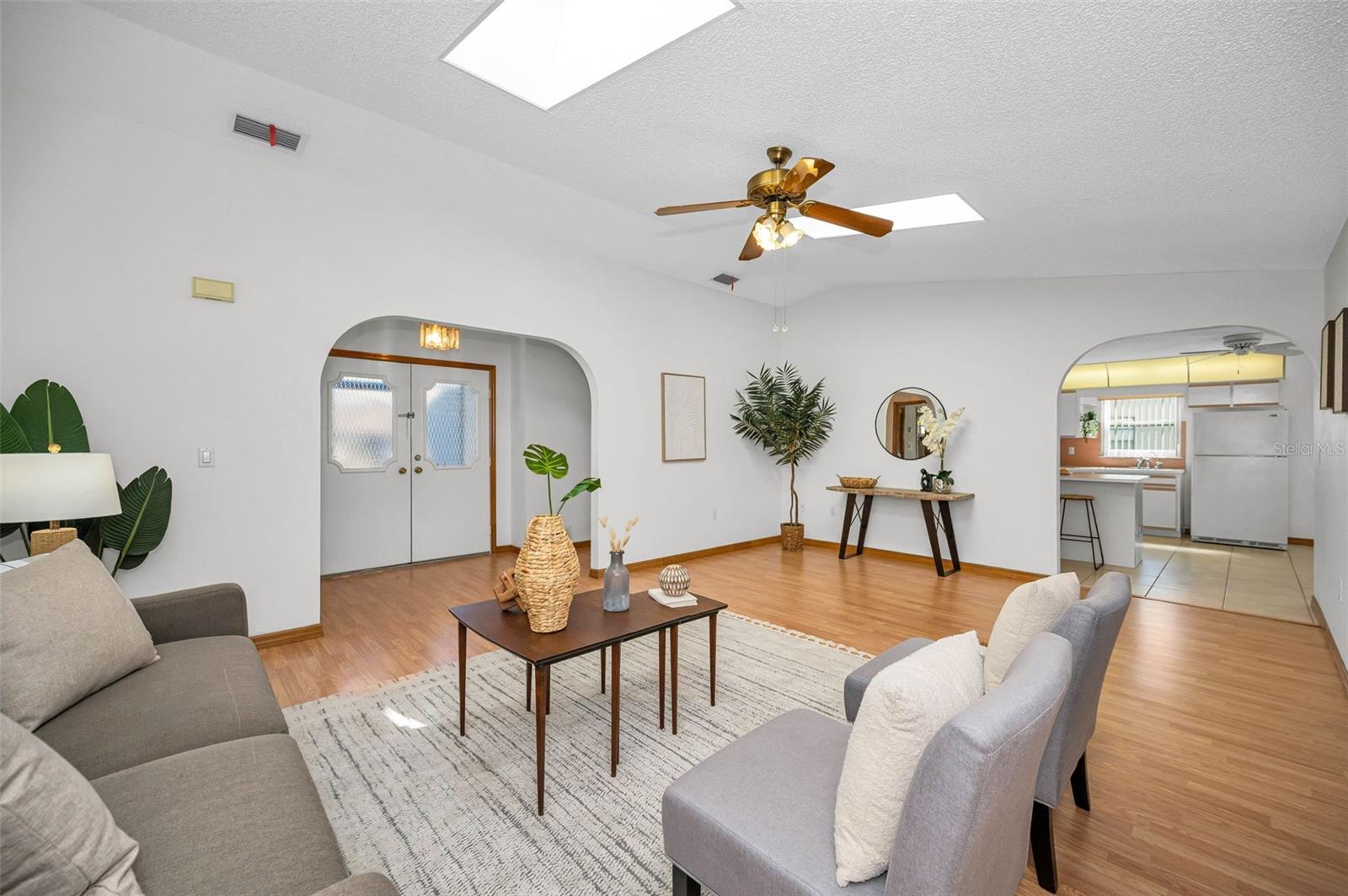 4745 SWALLOWTAIL DR — photo 12