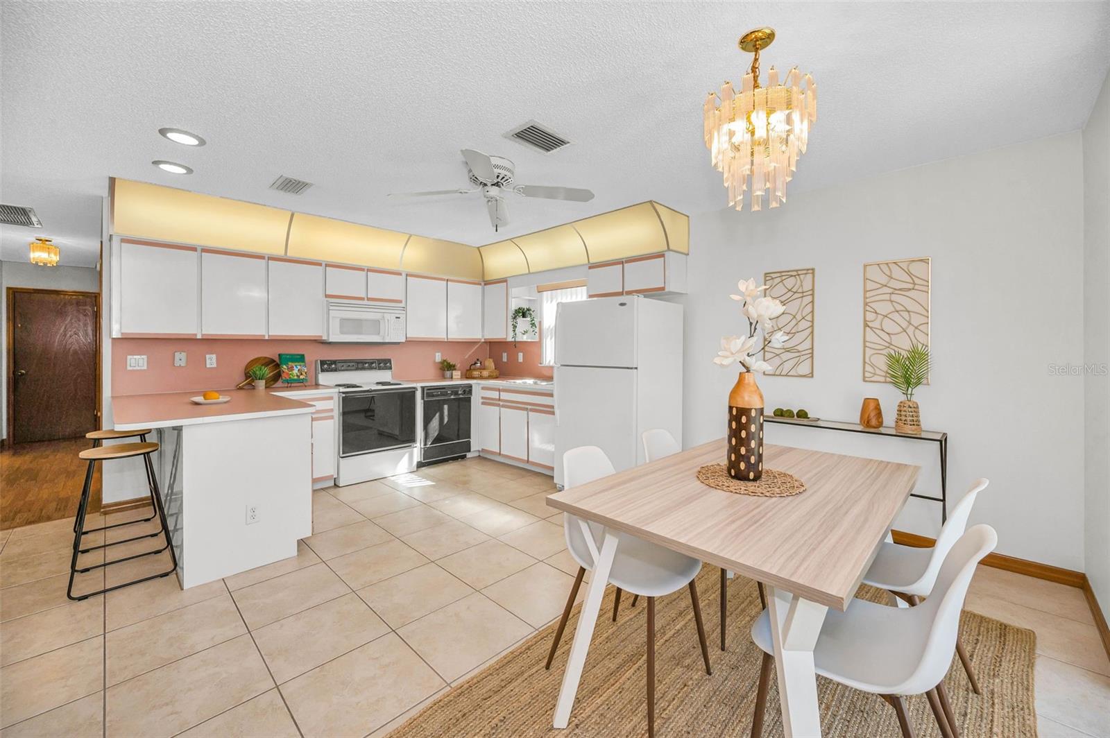 4745 SWALLOWTAIL DR — photo 21