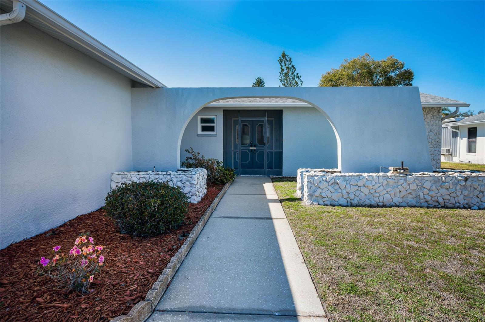 4745 SWALLOWTAIL DR — photo 4