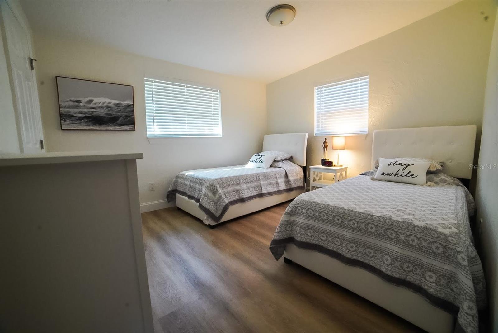 1639 ST CATHERINE DR W — photo 15