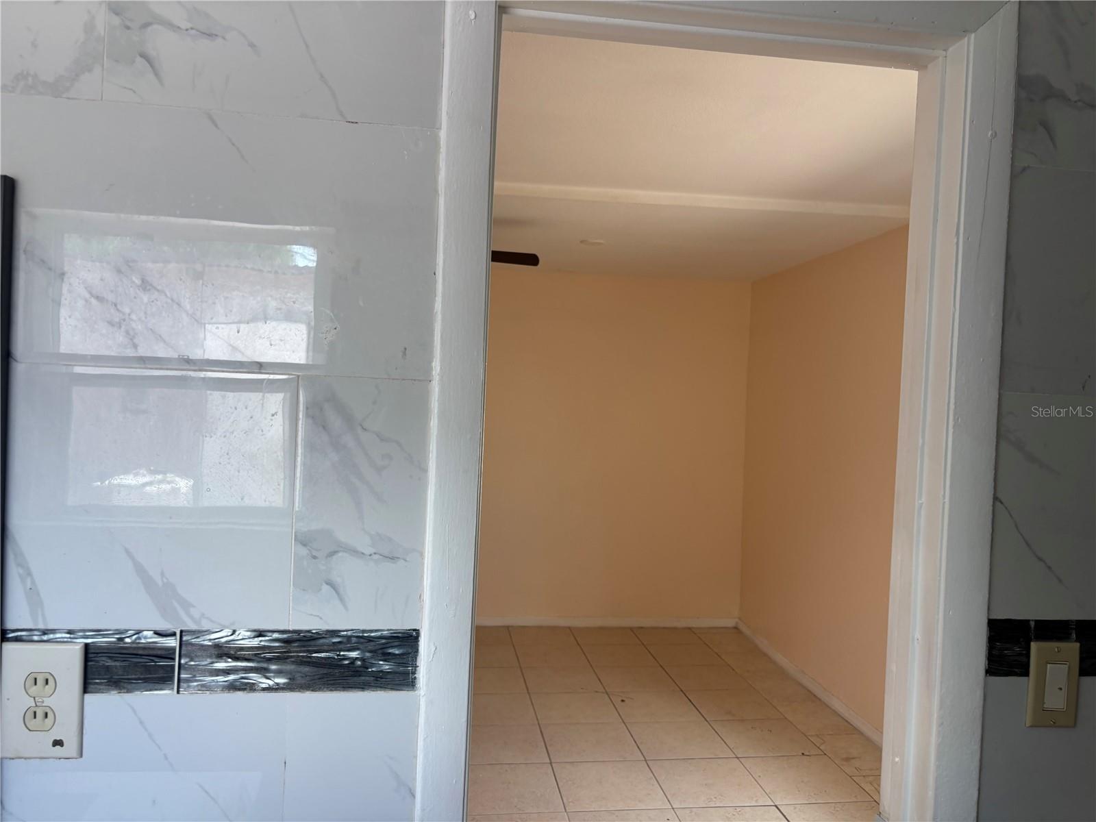 1320 LARSEN LN — photo 36