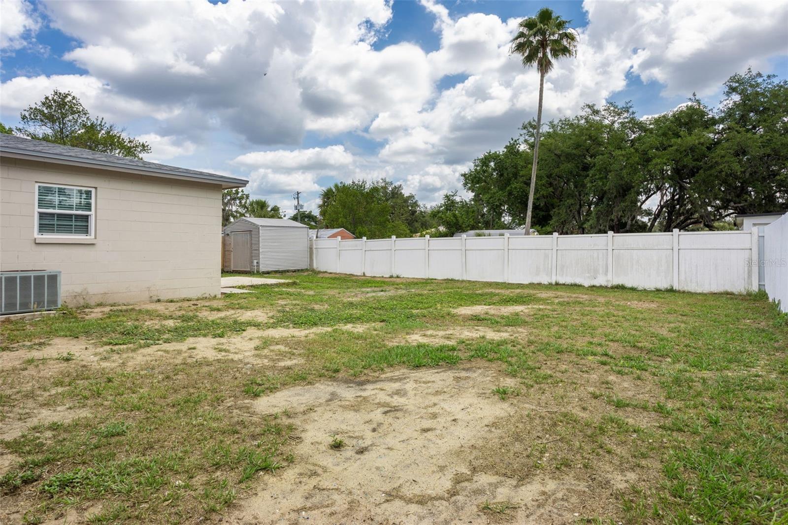 8303 TEMPLE PARK DR — photo 24