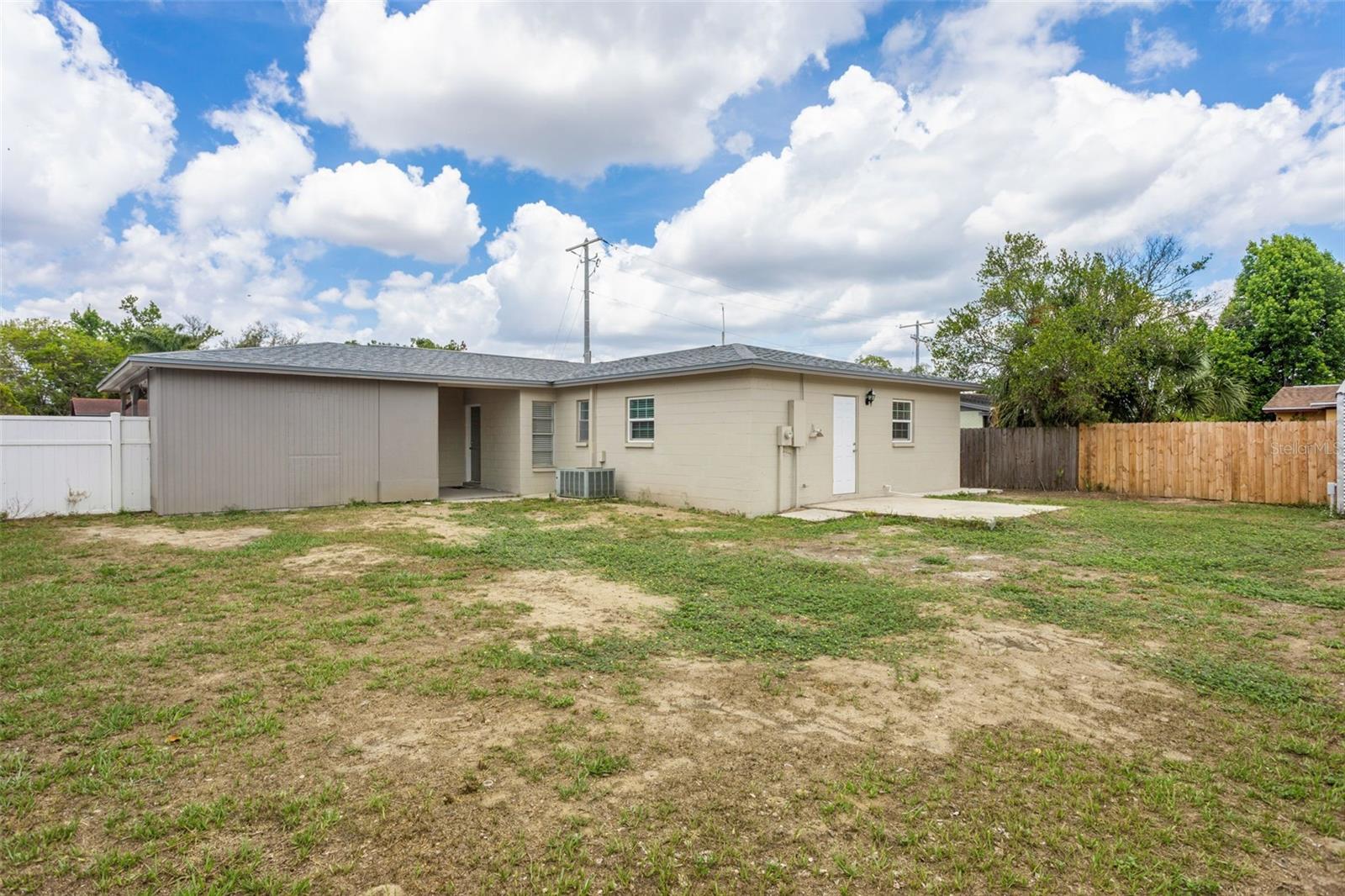 8303 TEMPLE PARK DR — photo 23