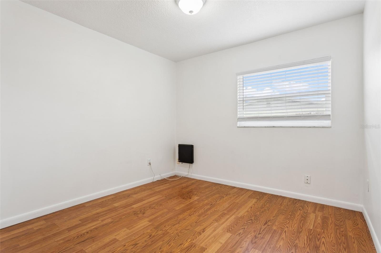8303 TEMPLE PARK DR — photo 18