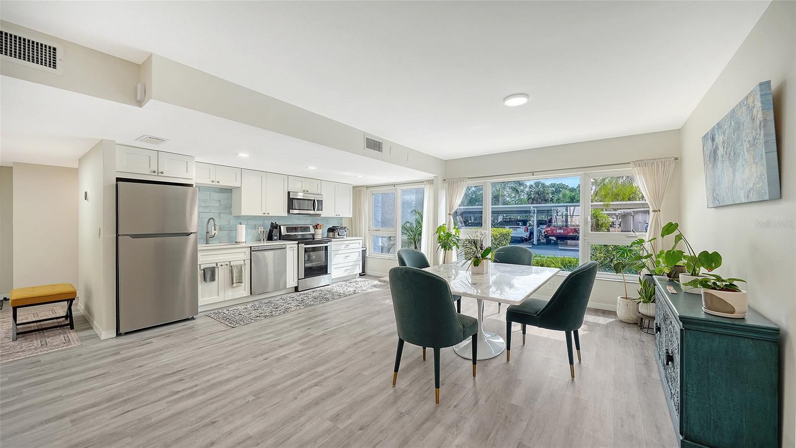 1100 IMPERIAL DR #108 — photo 4
