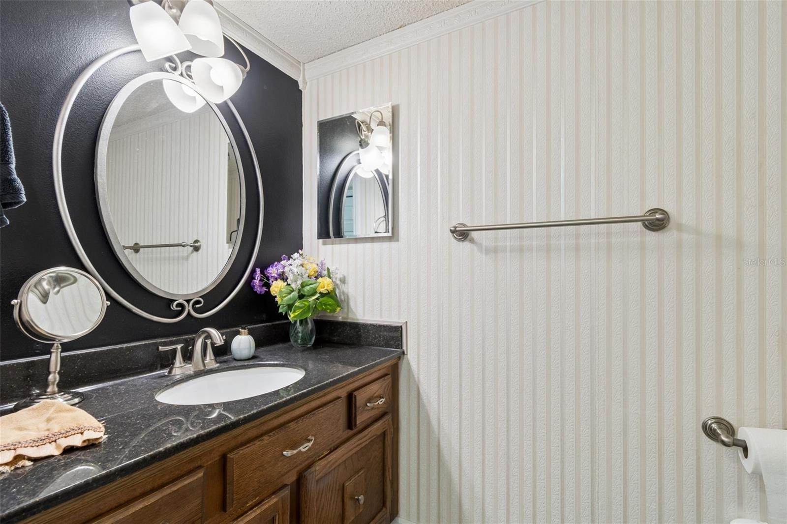 1319 ABBEY CRESCENT LN — photo 26