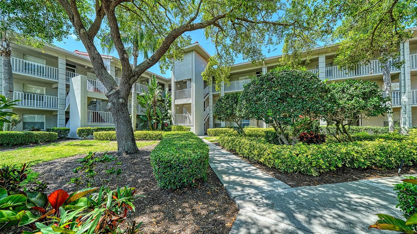 9330 CLUBSIDE CIR #3202 — photo 4