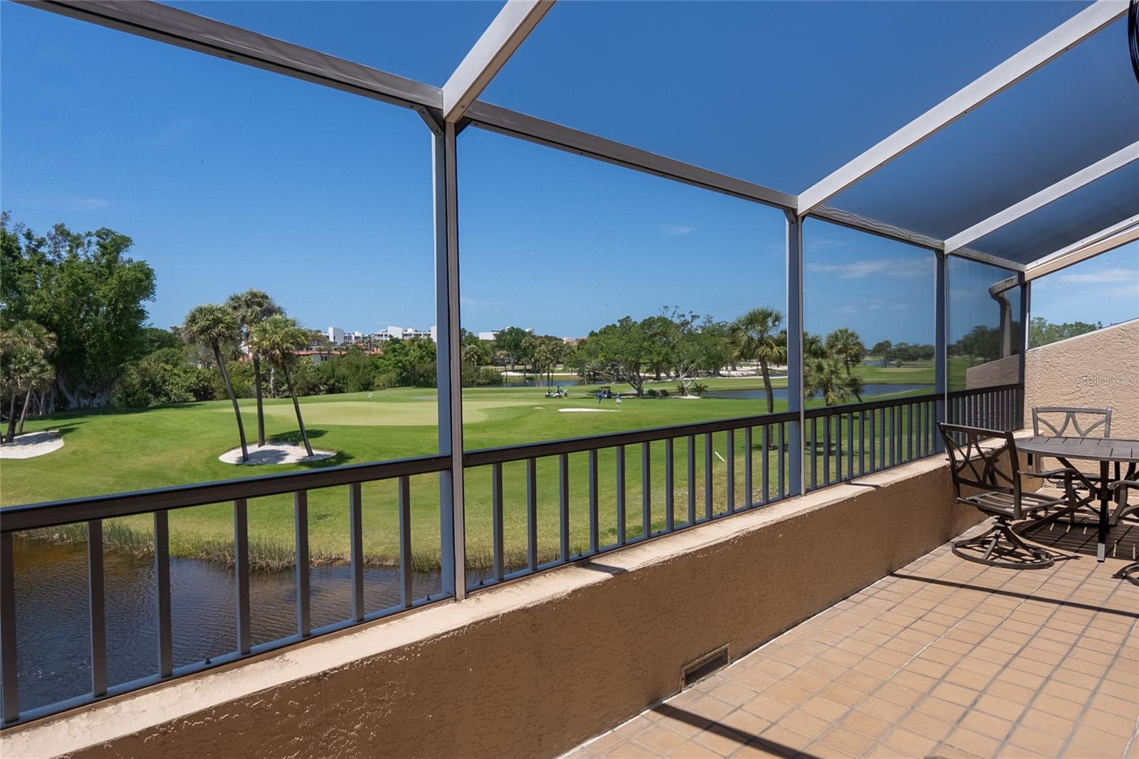2013 HARBOUR LINKS DR #2013 — photo 44