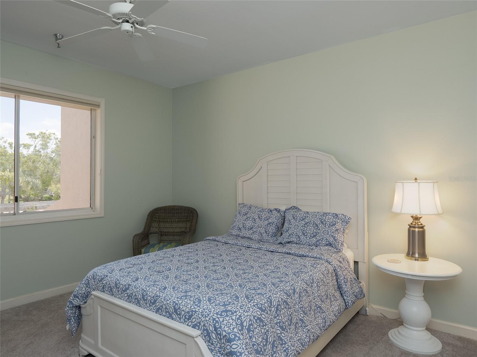 2013 HARBOUR LINKS DR #2013 — photo 40