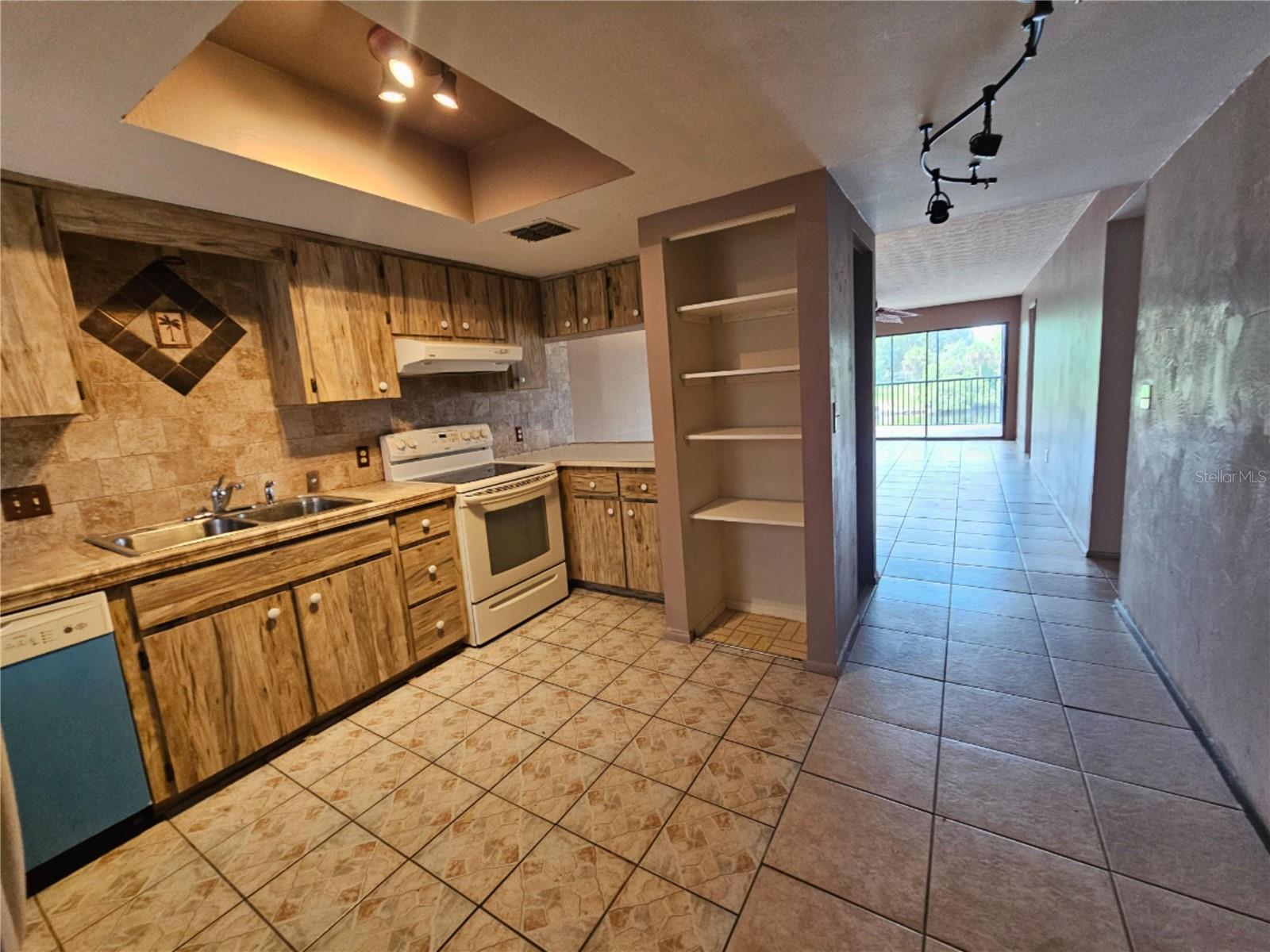 5640 FERGUSON CT #2208 — photo 10
