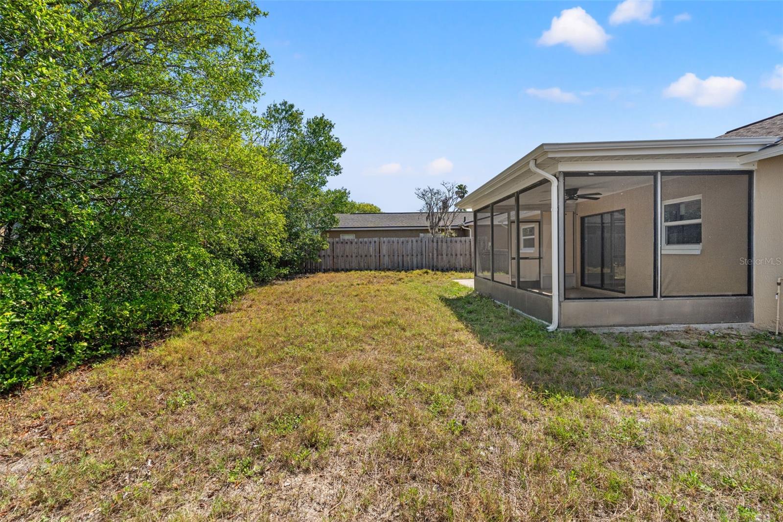 8341 CORNEY DR — photo 21