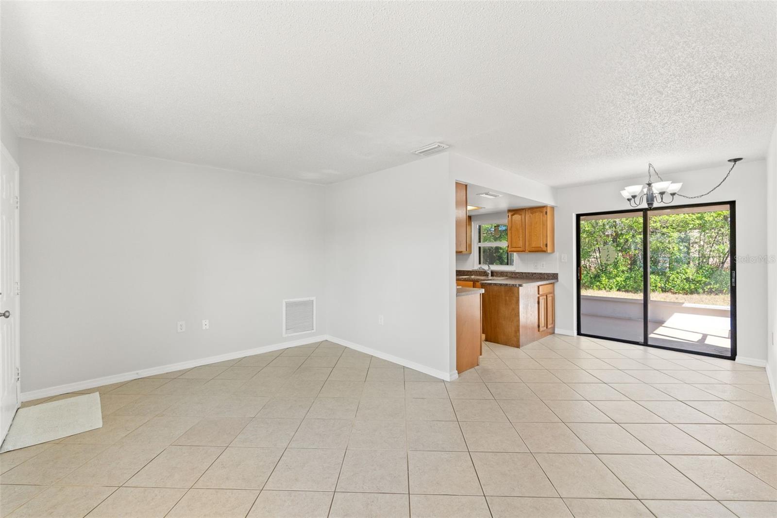 8341 CORNEY DR — photo 15