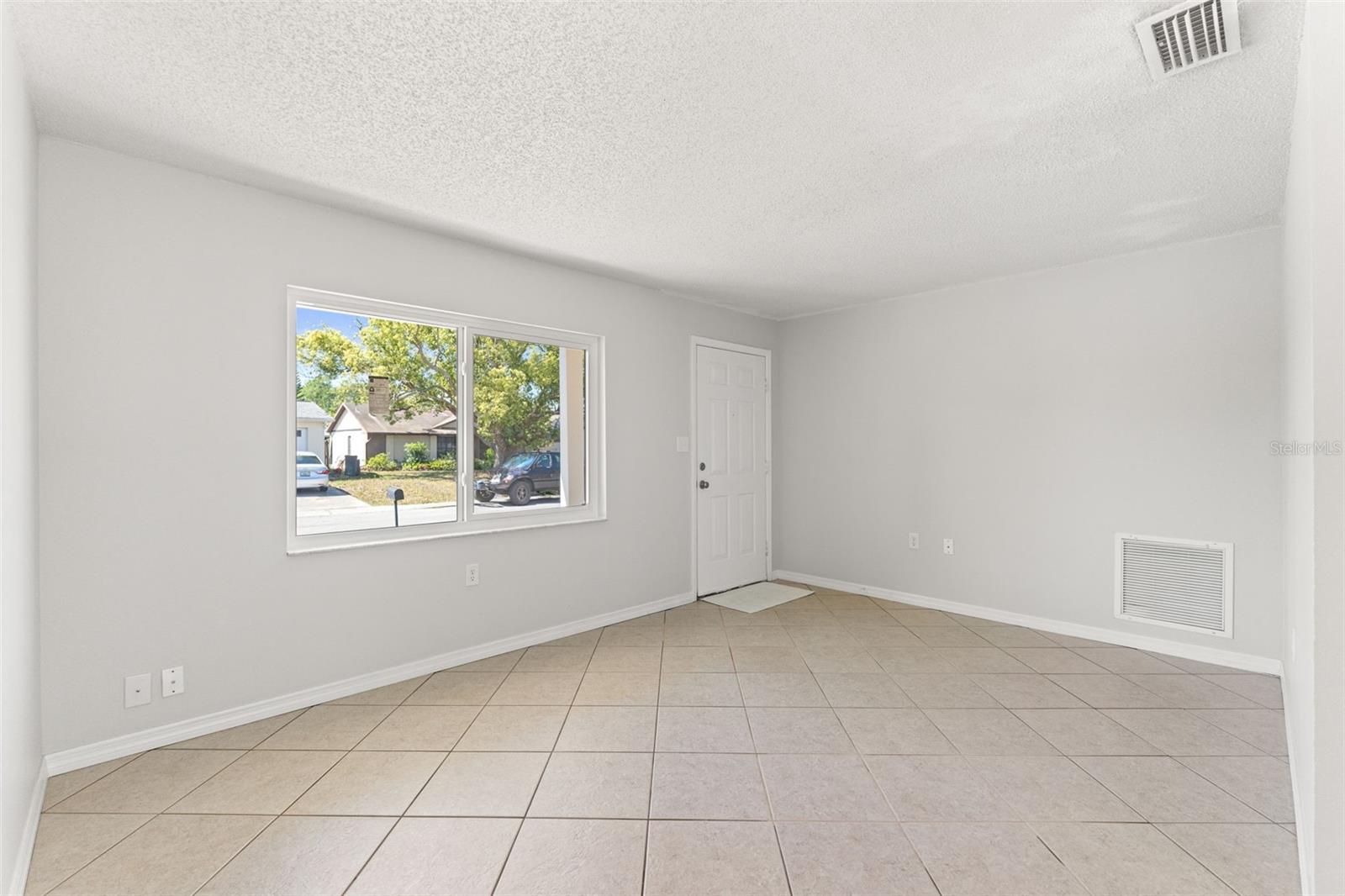 8341 CORNEY DR — photo 14