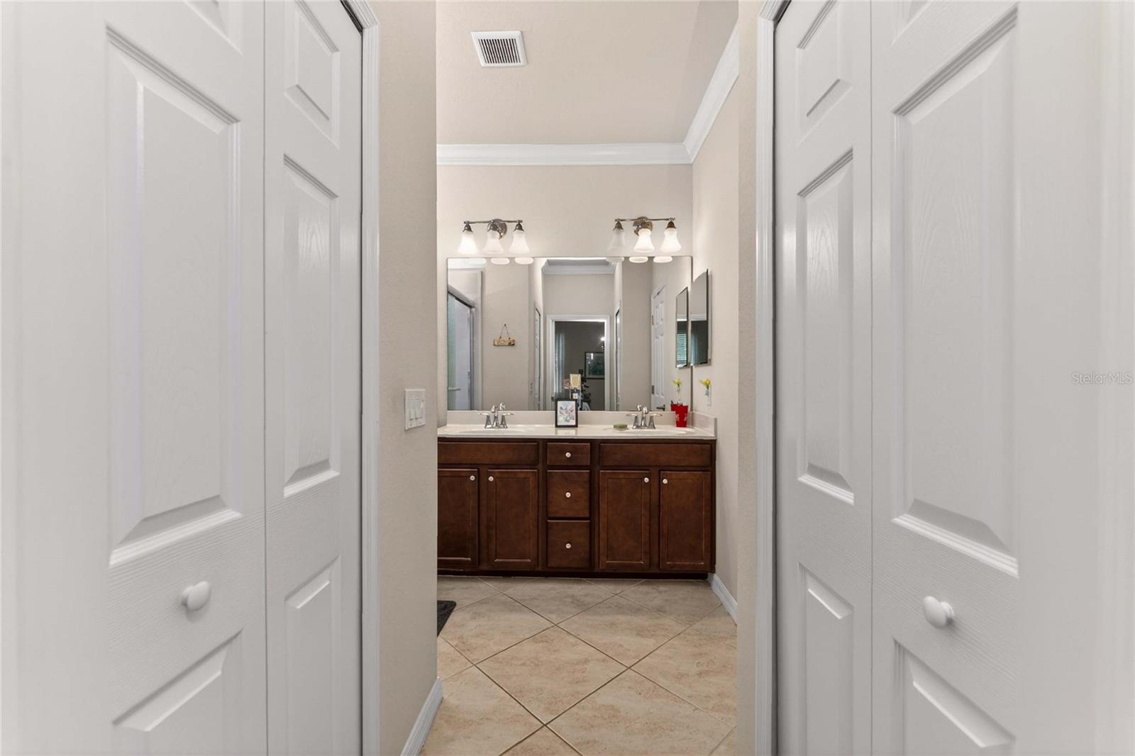 20133 LAGENTE CIR — photo 22