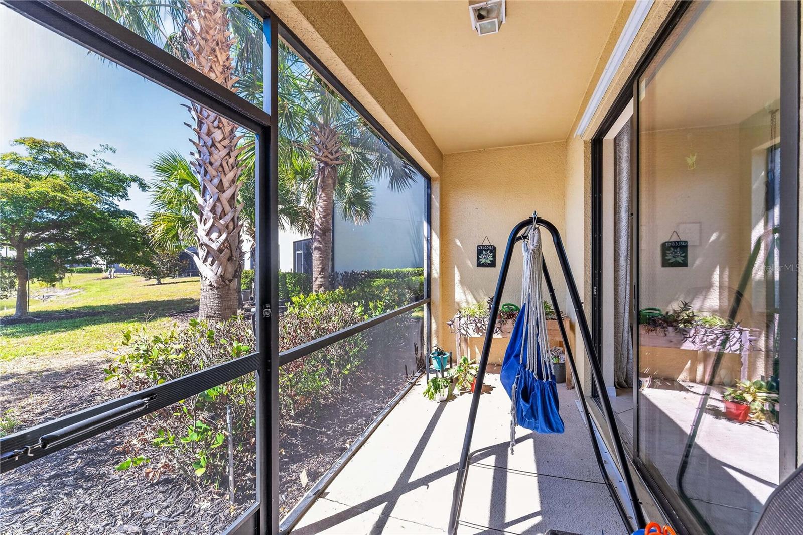 20133 LAGENTE CIR — photo 37