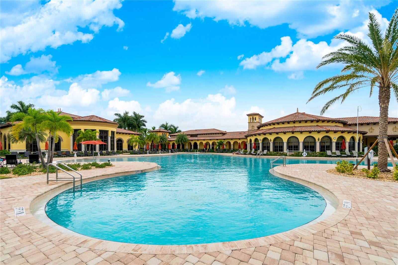 20133 LAGENTE CIR — photo 93