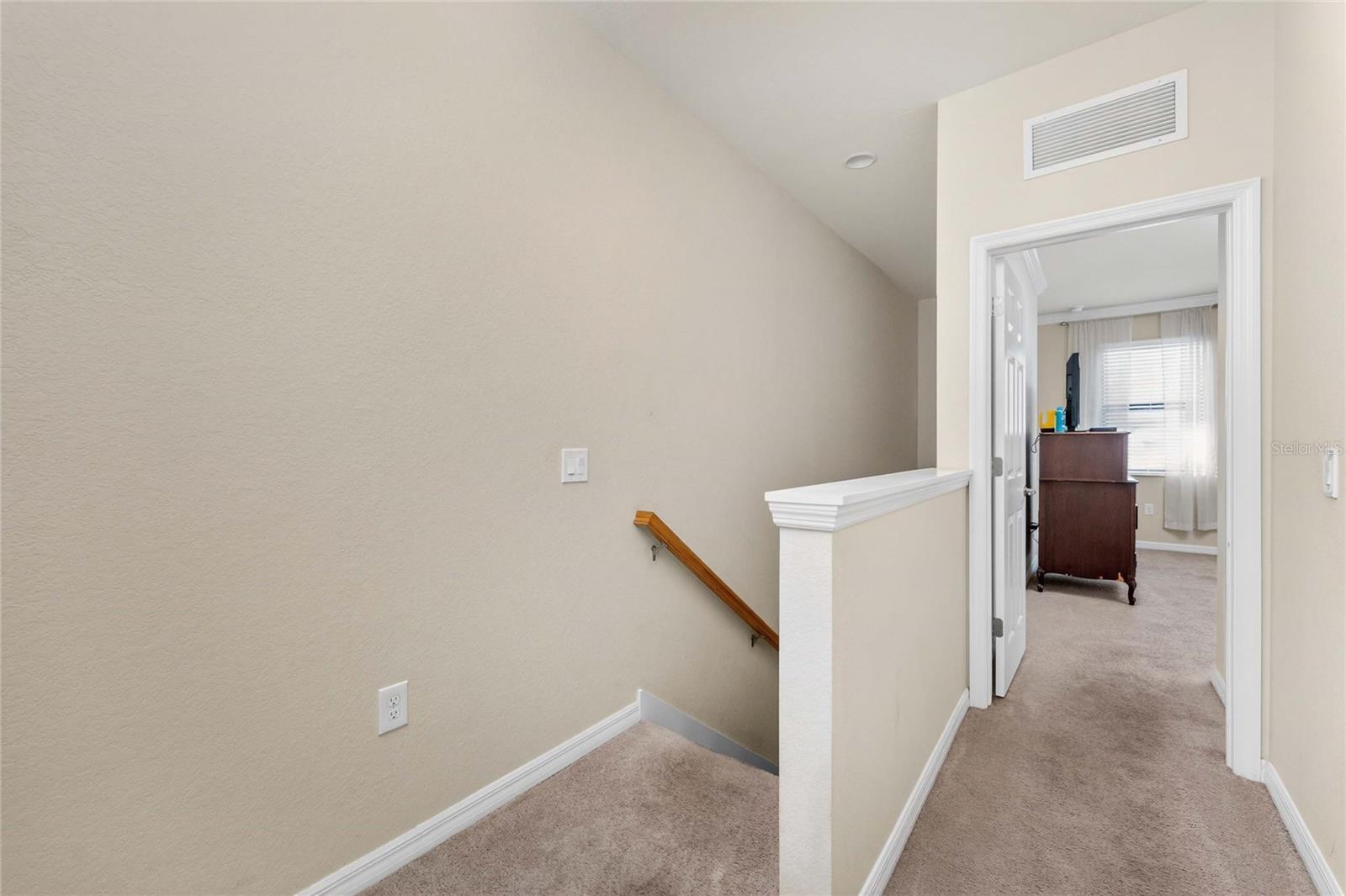 20133 LAGENTE CIR — photo 19