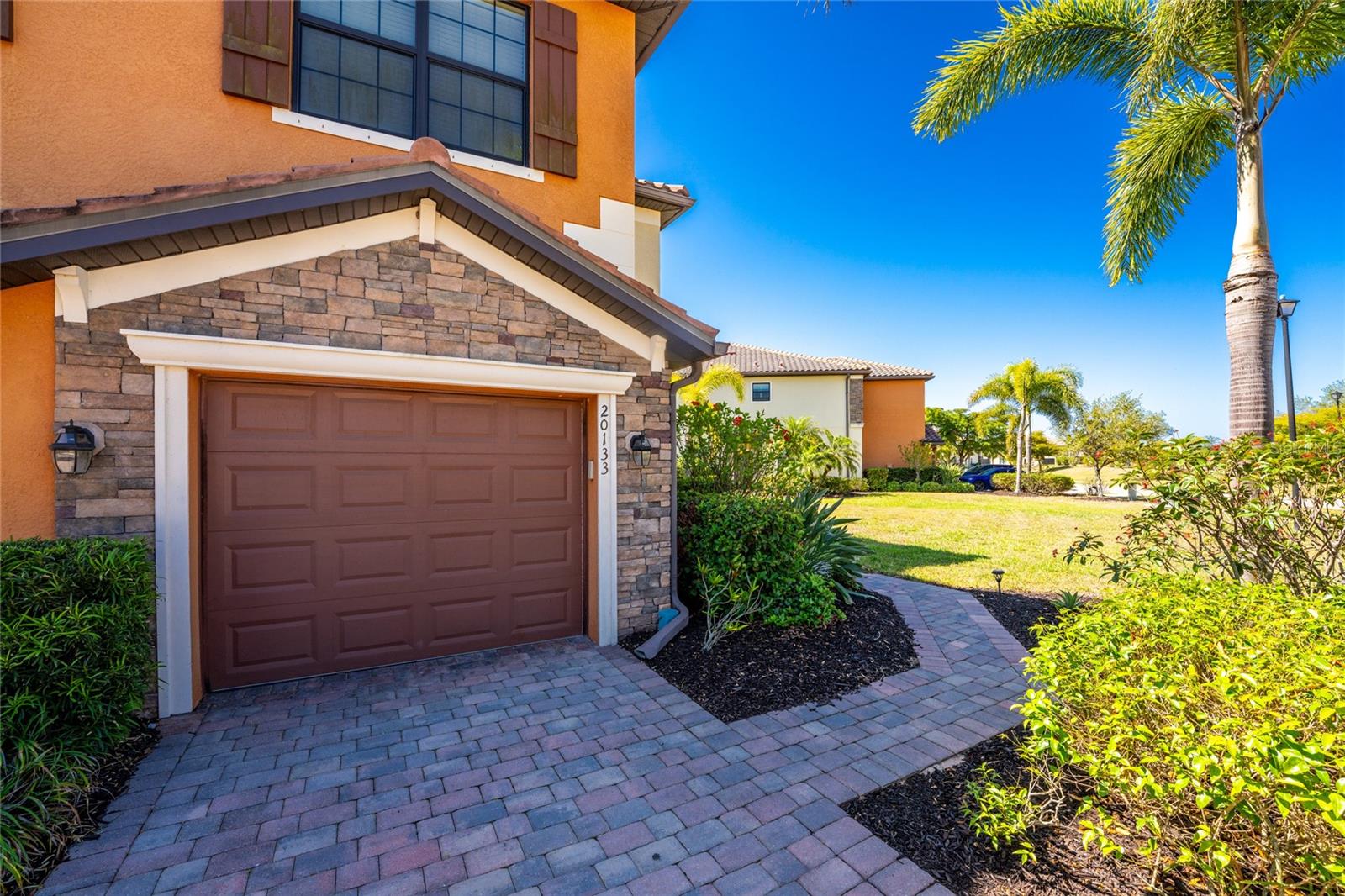 20133 LAGENTE CIR — photo 46