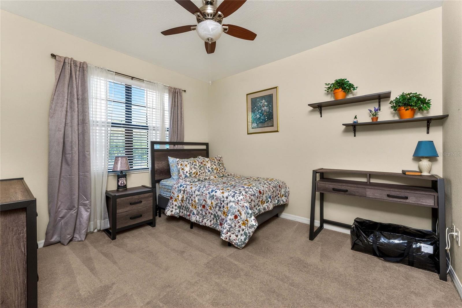 20133 LAGENTE CIR — photo 29