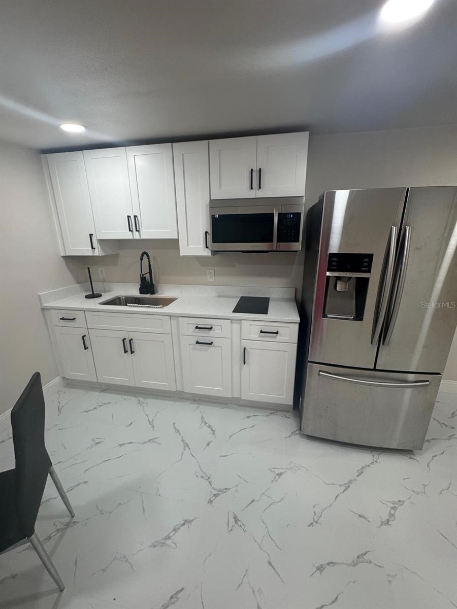 4304 W ARCH ST — photo 24