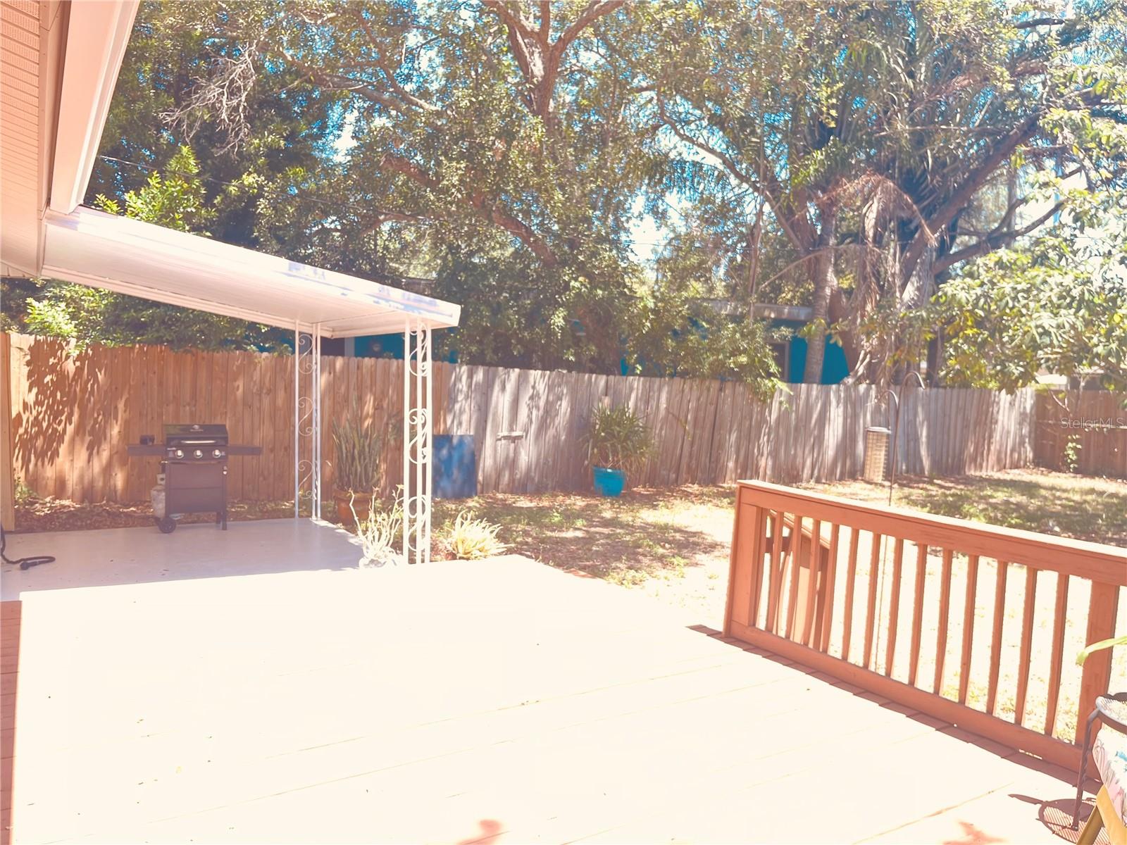 551 ORANGEWOOD DR — photo 20