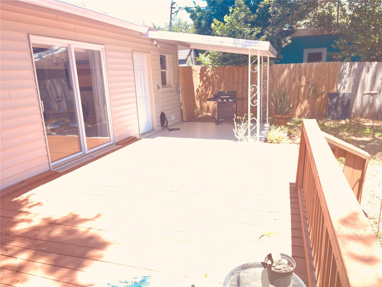 551 ORANGEWOOD DR — photo 22