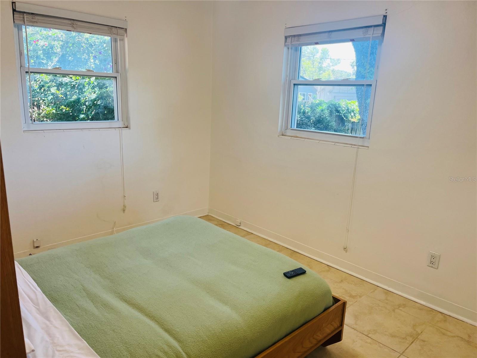 551 ORANGEWOOD DR — photo 17
