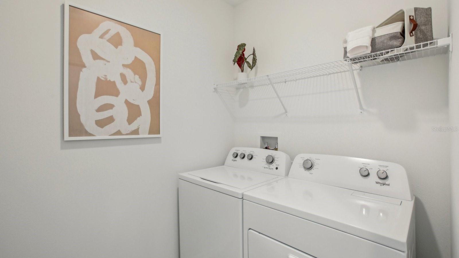 2371 BENDER DR — photo 35