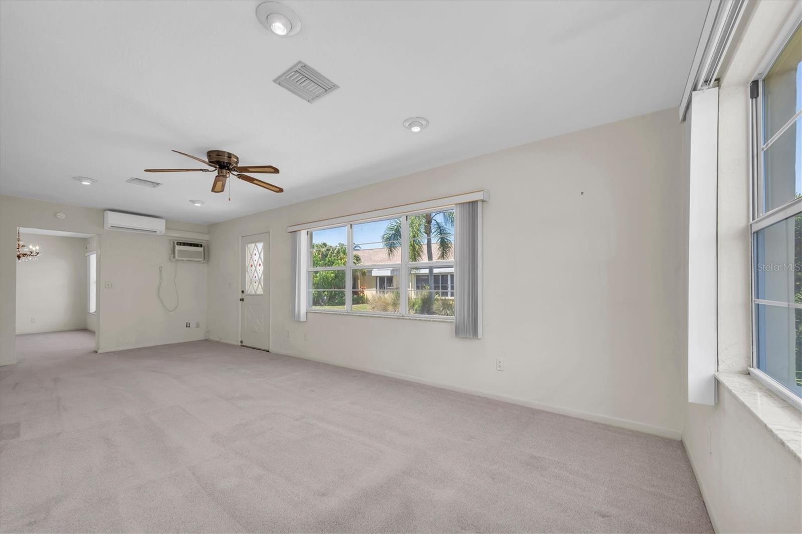 8241 BRENTWOOD RD #8241 — photo 6