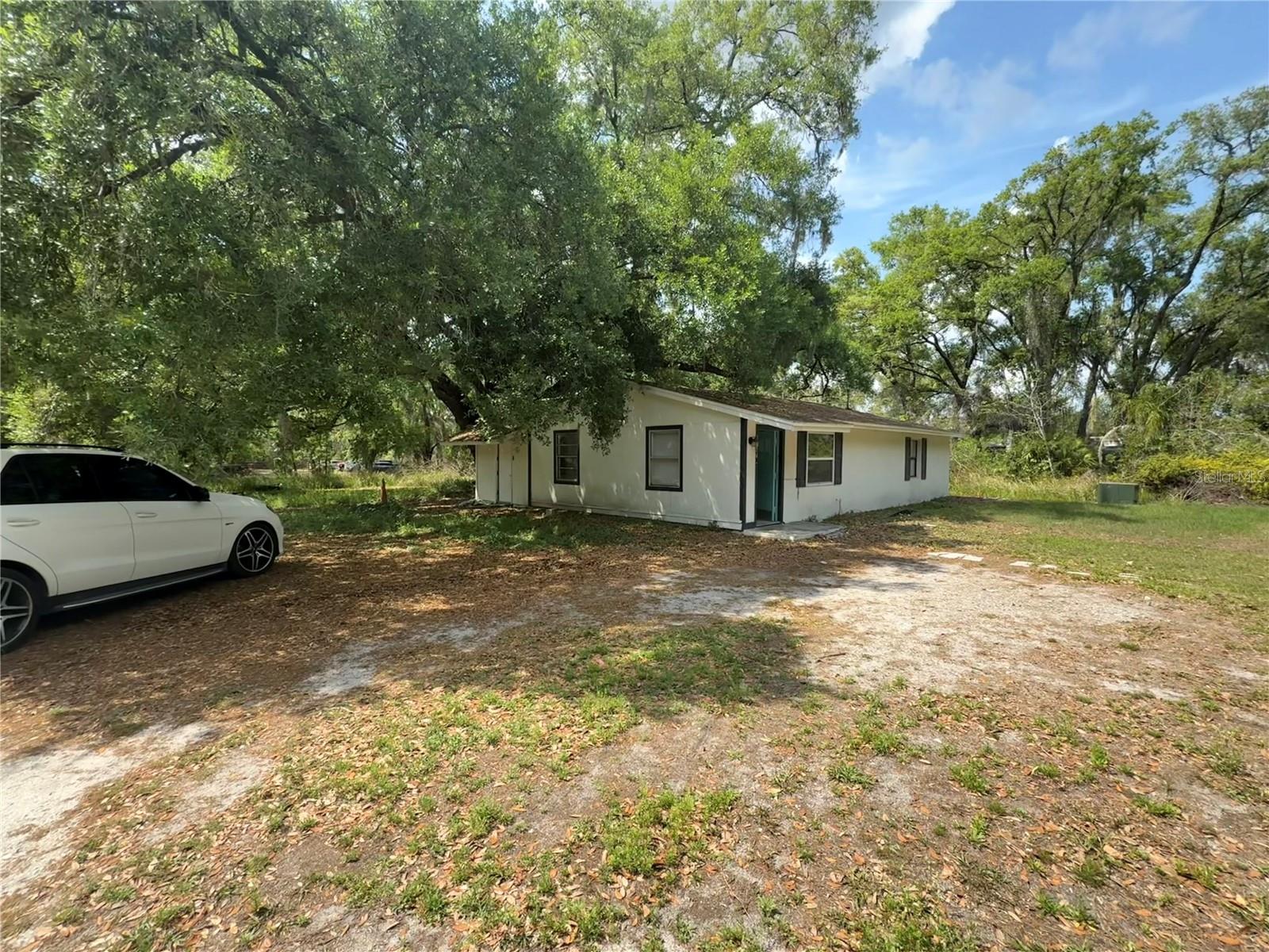 3424 MAZE LN — photo 2