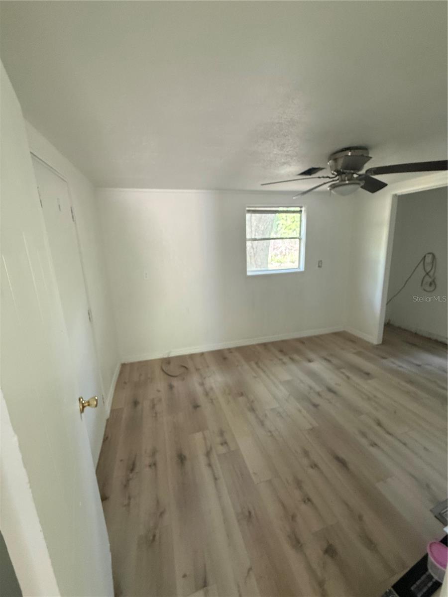 3424 MAZE LN — photo 18
