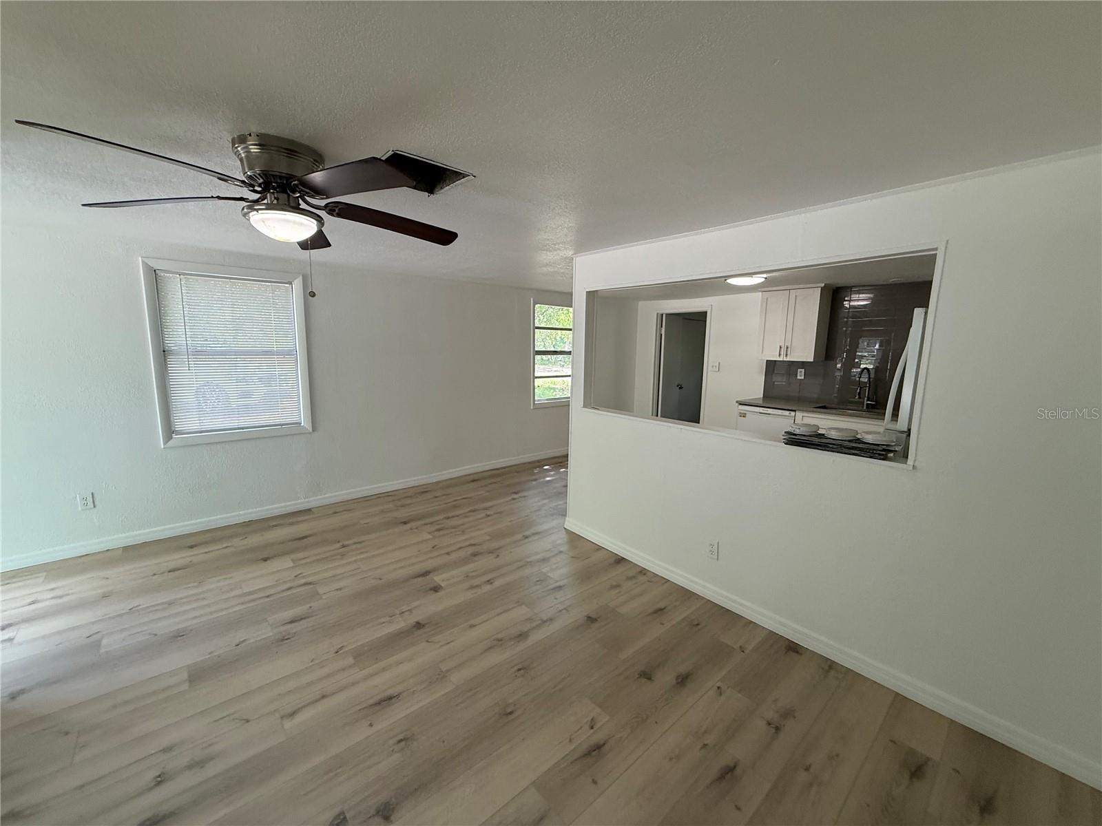 3424 MAZE LN — photo 7