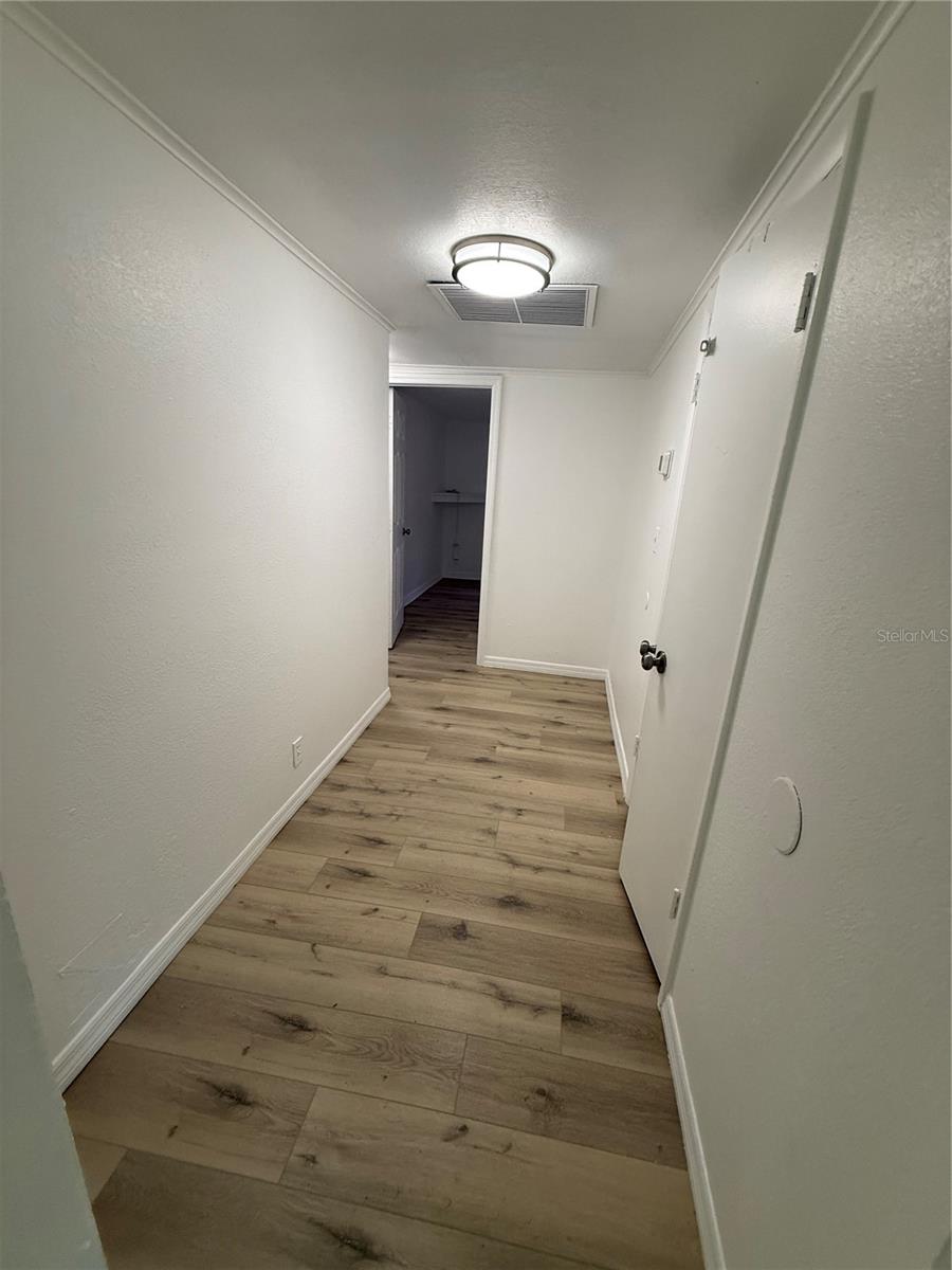 3424 MAZE LN — photo 16