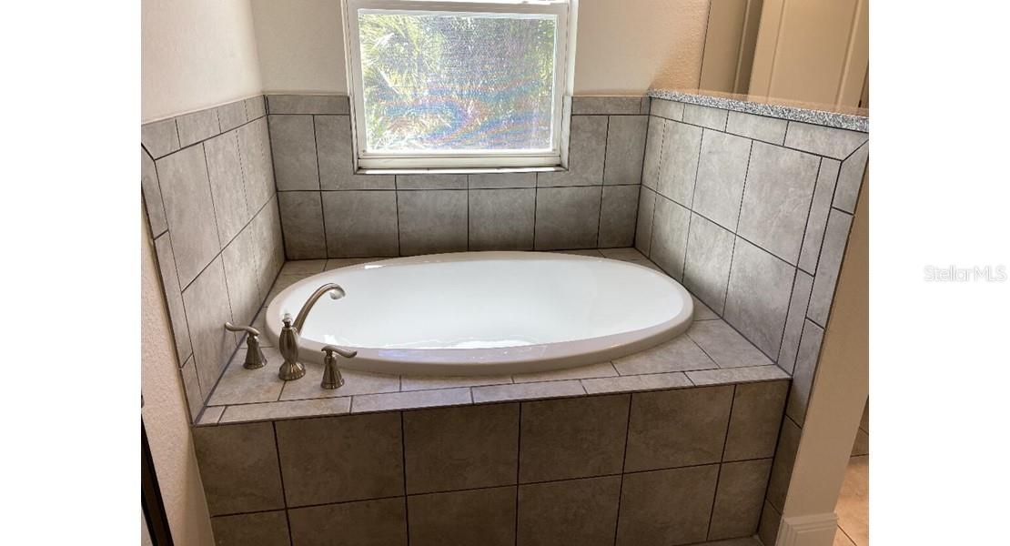 4501 CARRIZAL TER — photo 14