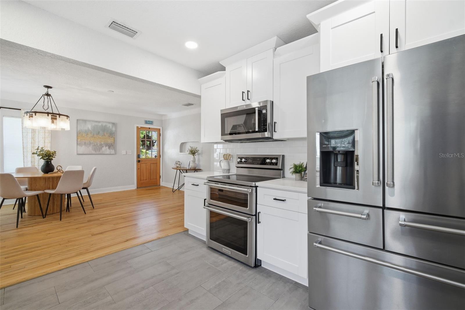 3105 JACKSON ST N — photo 23