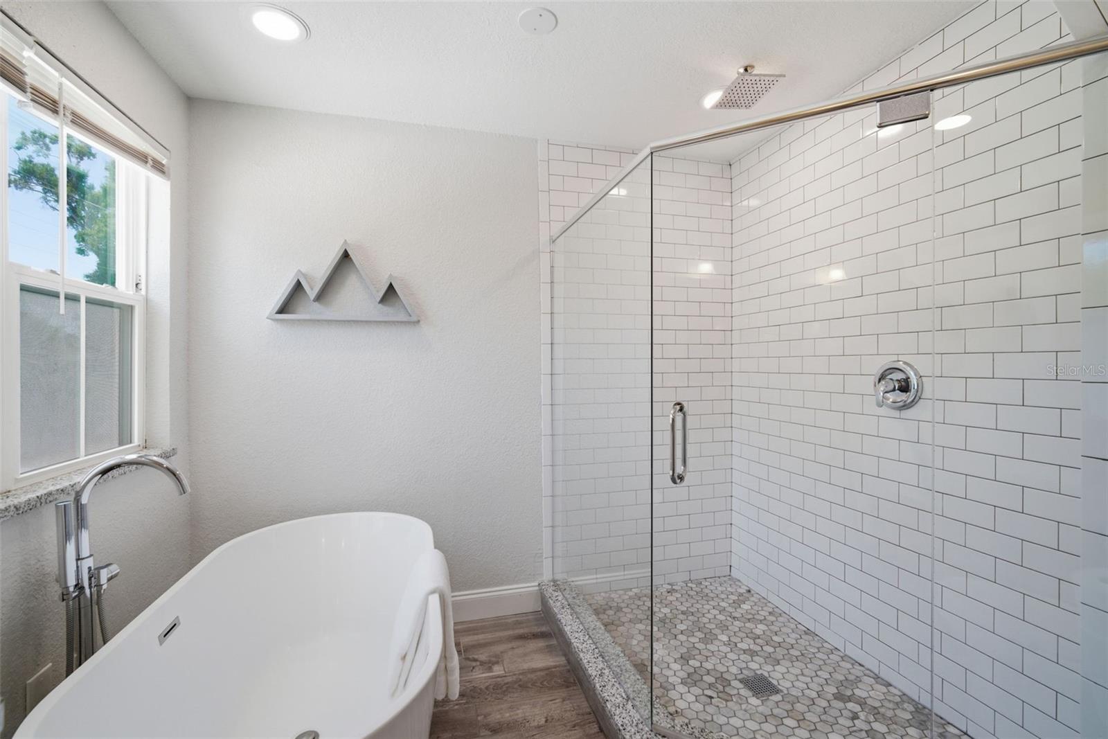 3105 JACKSON ST N — photo 51