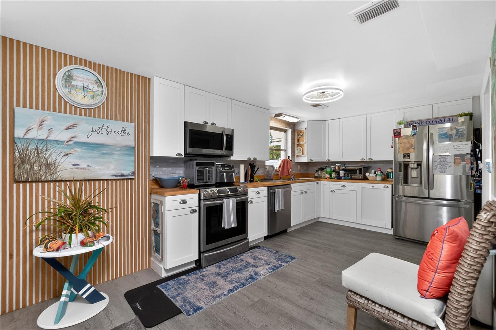 625 SANDPIPER LN — photo 11