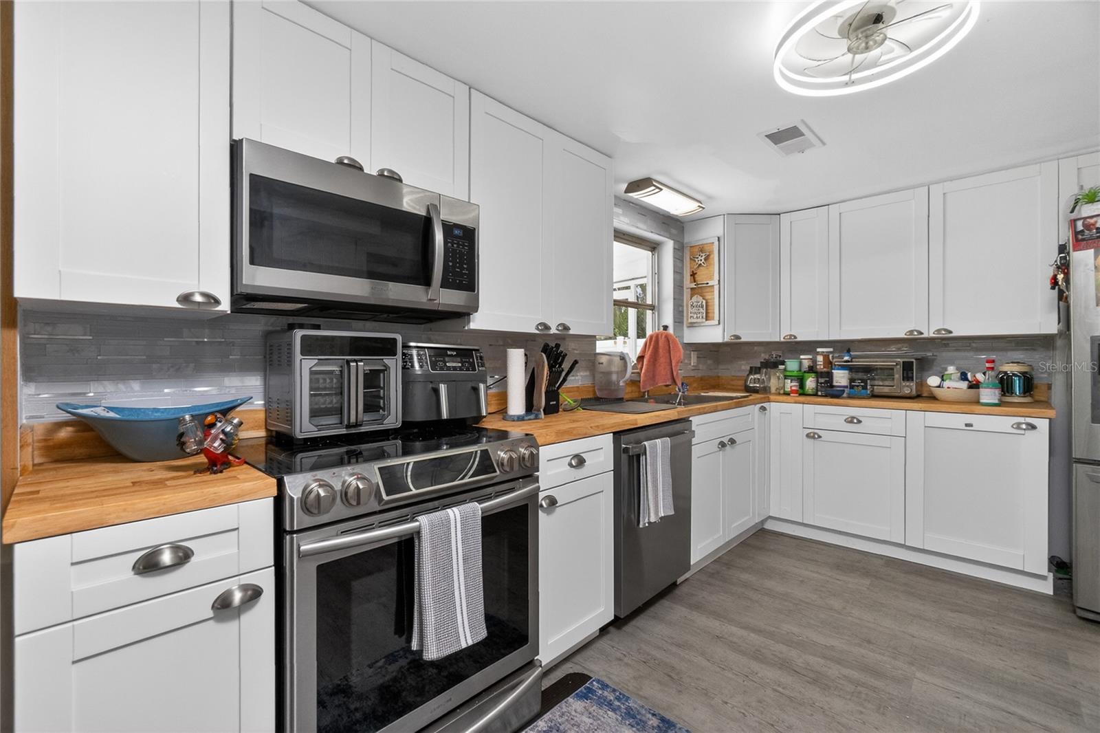 625 SANDPIPER LN — photo 14