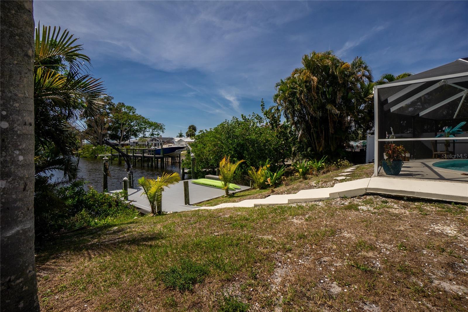 625 SANDPIPER LN — photo 47