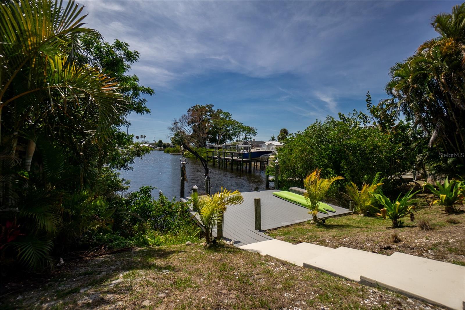 625 SANDPIPER LN — photo 48