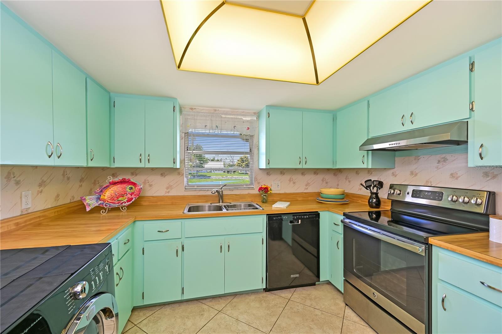 4603 LEXINGTON CIR — photo 10