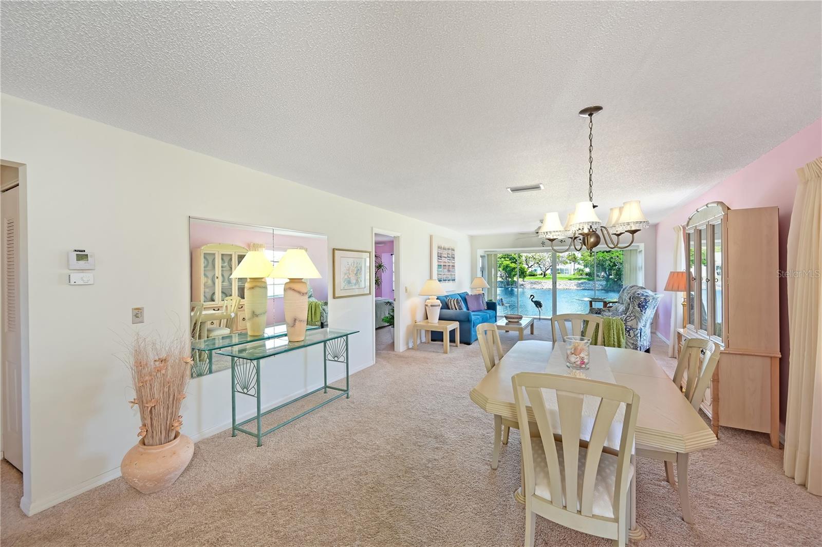 4603 LEXINGTON CIR — photo 8