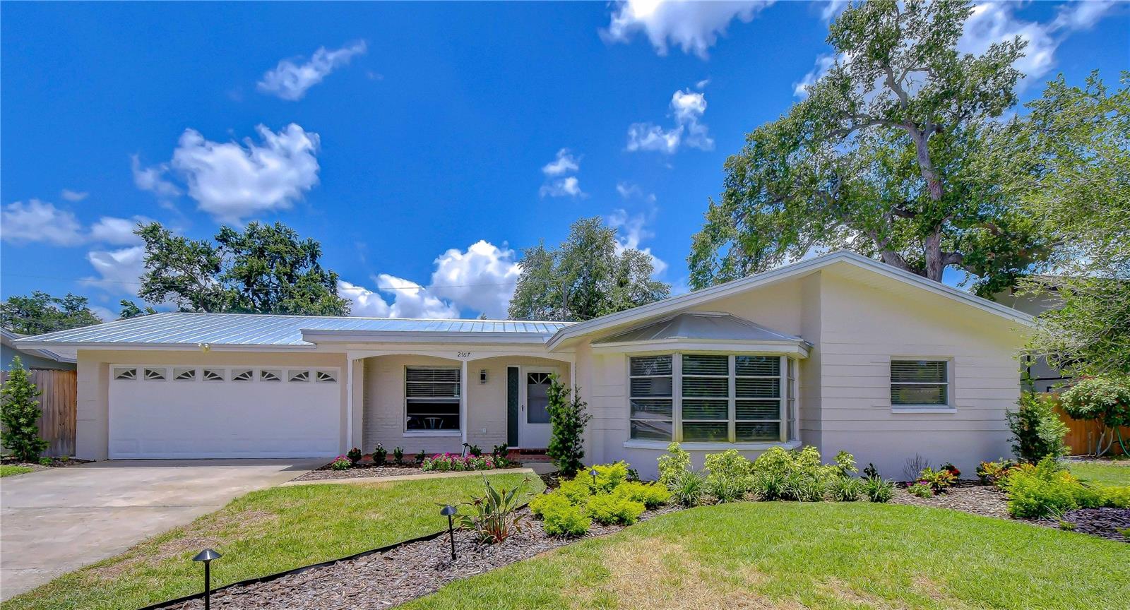 2167 LAKEVIEW RD — photo 31