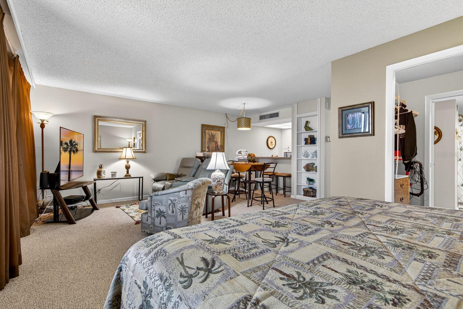 2620 COVE CAY DR #904 — photo 24